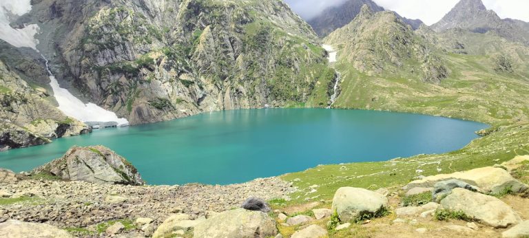 kashmir great lakes trek